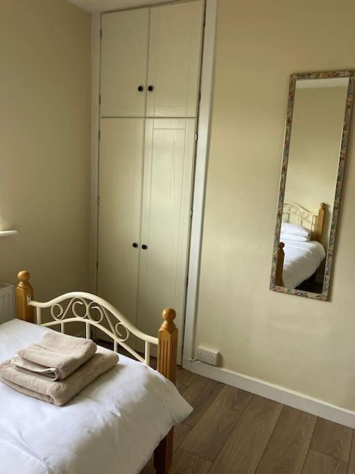 Whitethorn Cottage, Palmfield Ballaghaderreen Eksteriør billede